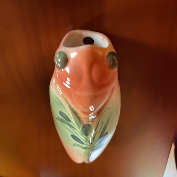 Vintage French Artisan-Made Ceramic Cicada Wall Pocket, Provence France - Picture 2 of 8